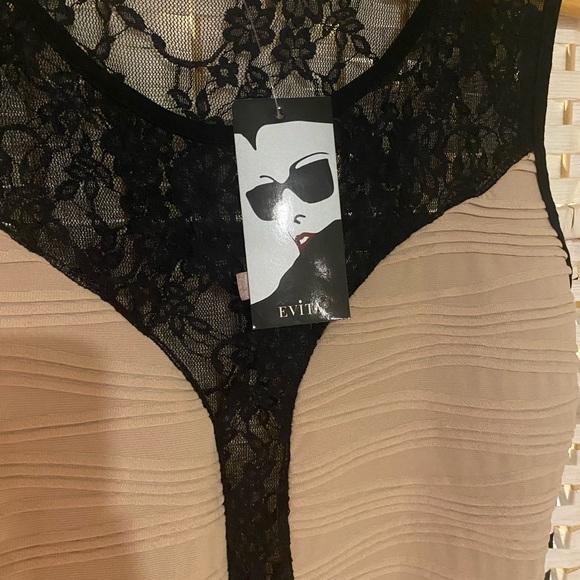 NWT Tan and Black Lace Back Dress Size 10(US) - Picture 3 of 6